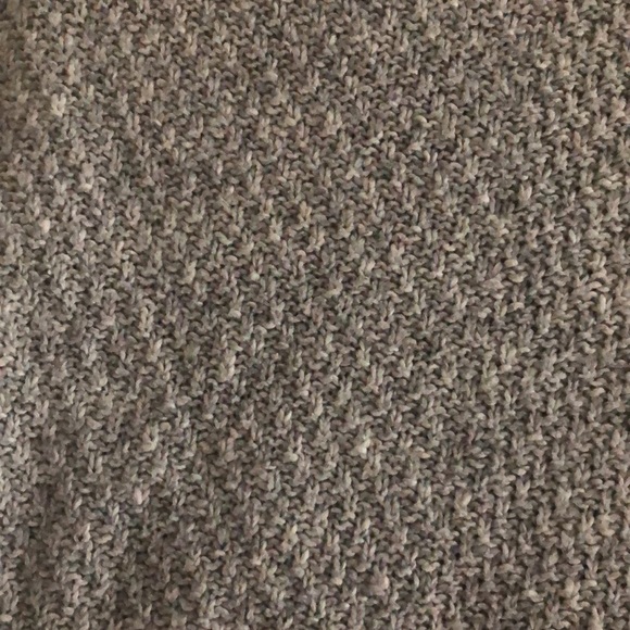 Reitmans grey sweater - Picture 2 of 3